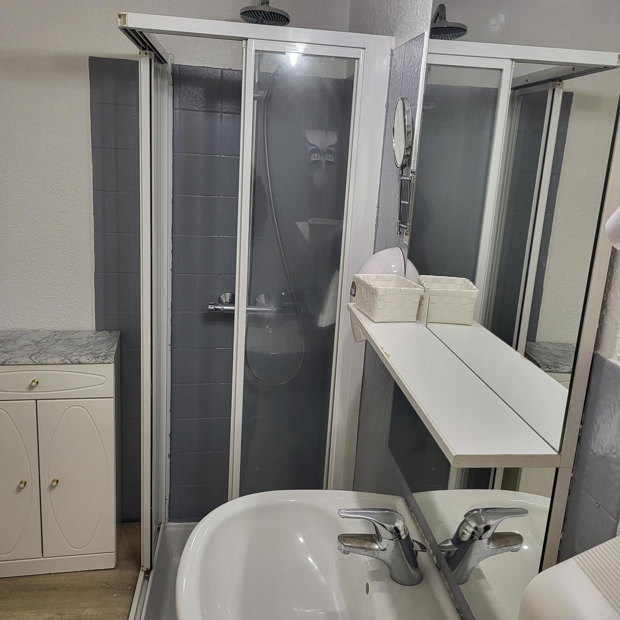 Hotel Ga Location à Mâcon Extérieur photo